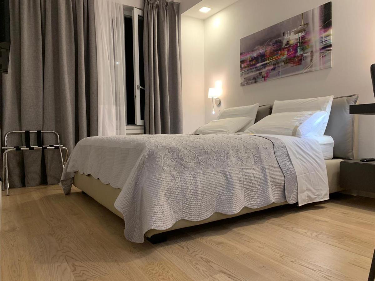 B&B Galleria Cavour Bologna Eksteriør billede