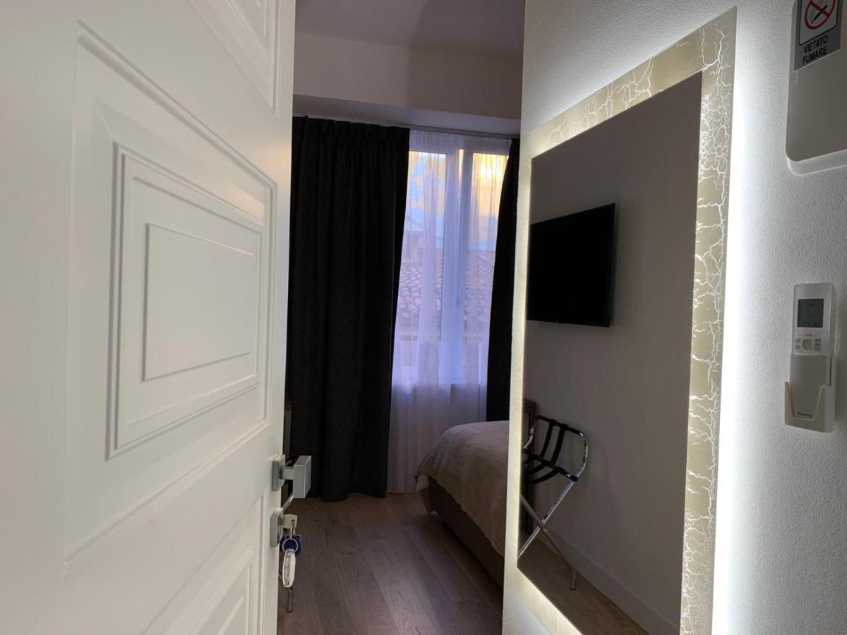 B&B Galleria Cavour Bologna Eksteriør billede
