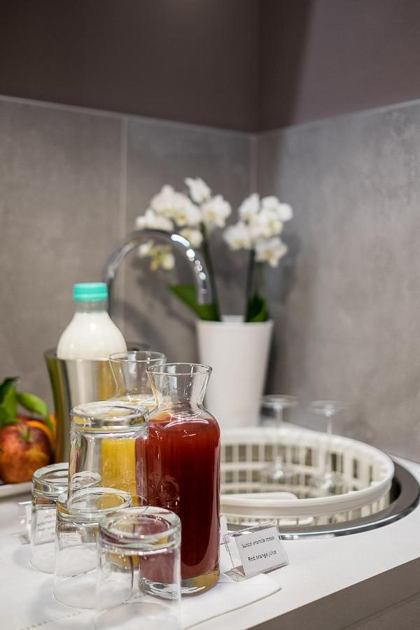 B&B Galleria Cavour Bologna Eksteriør billede