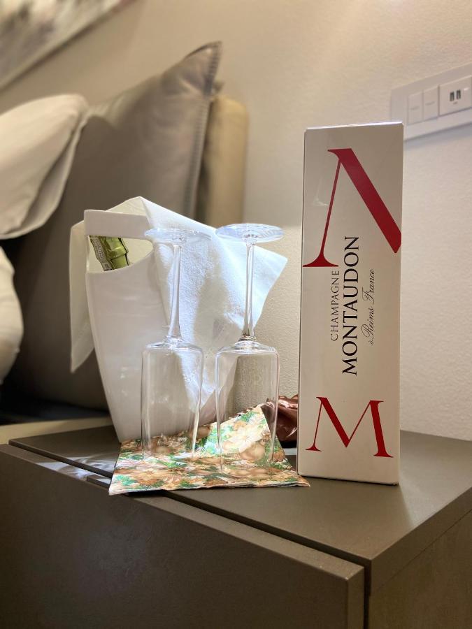 B&B Galleria Cavour Bologna Eksteriør billede