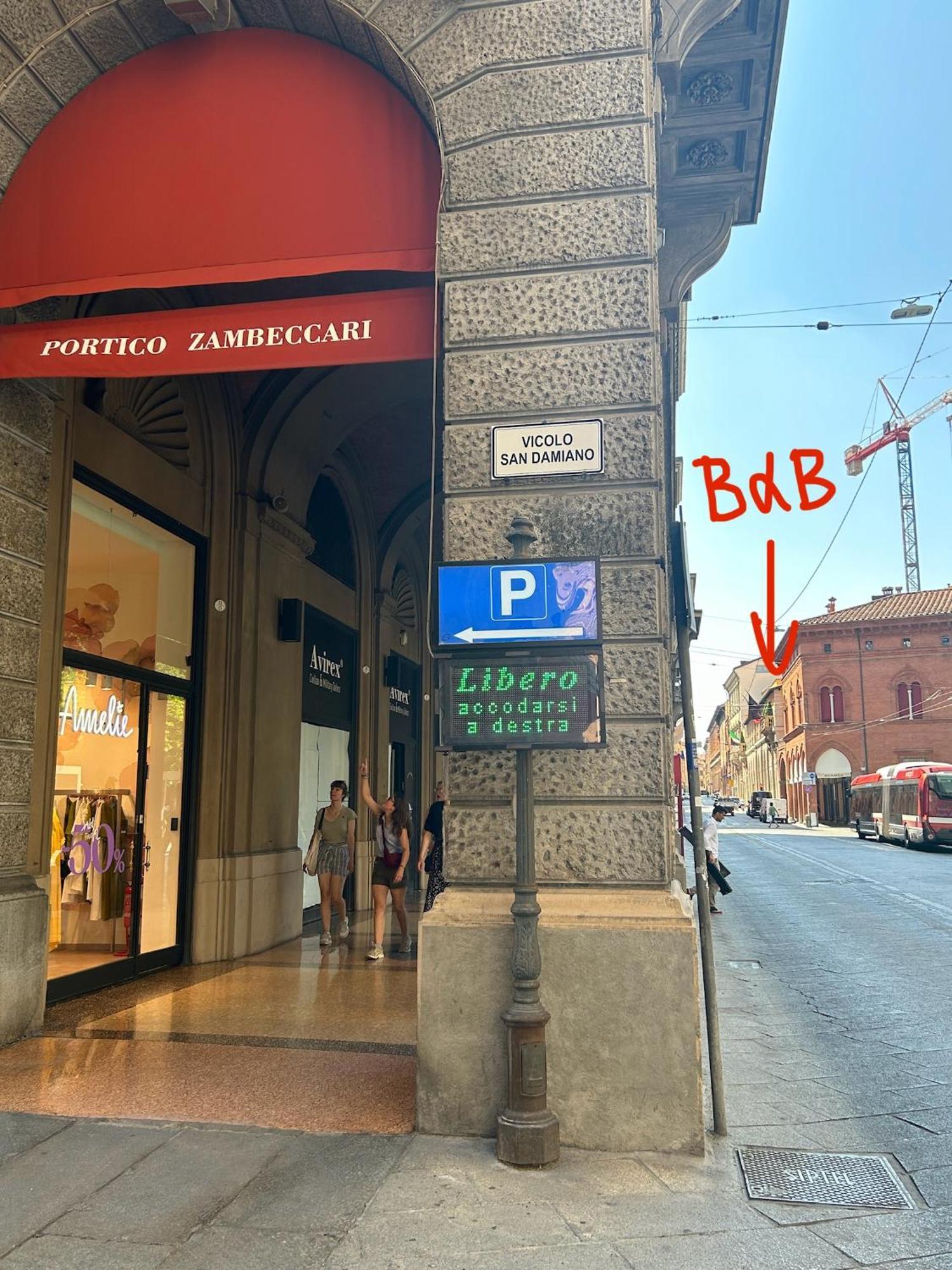 B&B Galleria Cavour Bologna Eksteriør billede
